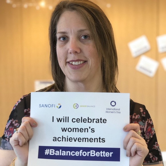 Meet the Posher - Picture 7 of 7